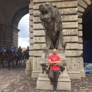 Meet your Posher, Luke